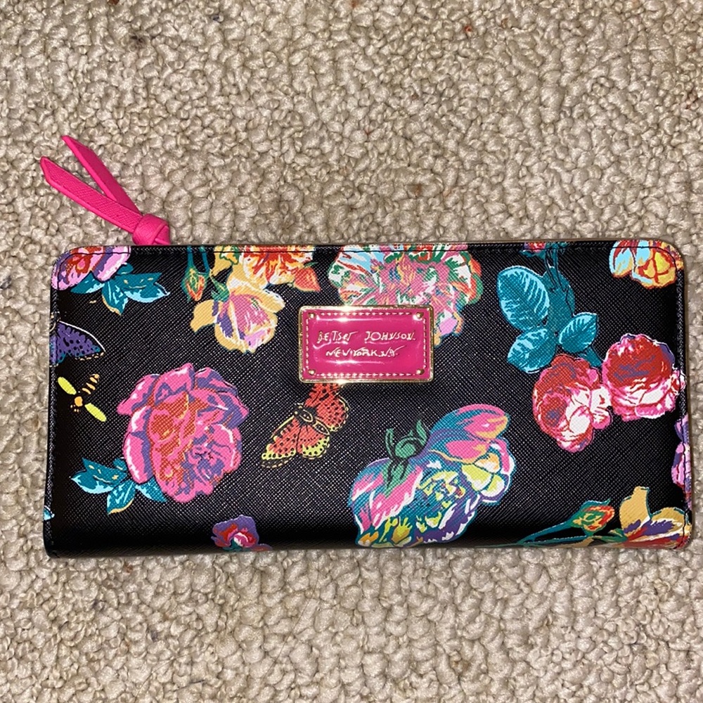 Betsy Johnson Floral Wallet